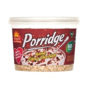 Vista frontal del porridge de avena en stock