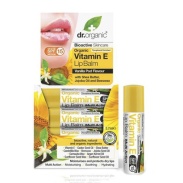 Vista principal del bálsamo labial vitamina e 5,7gr Dr. Organic en stock