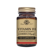 Vista delantera del vitamina D3 2200 UI (55mcg) 50 cápsulas Solgar en stock